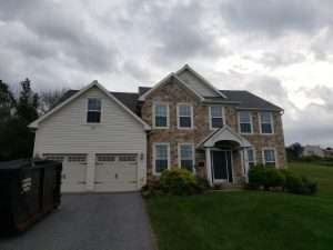 Reading - Weathered Wood CertainTeed 5