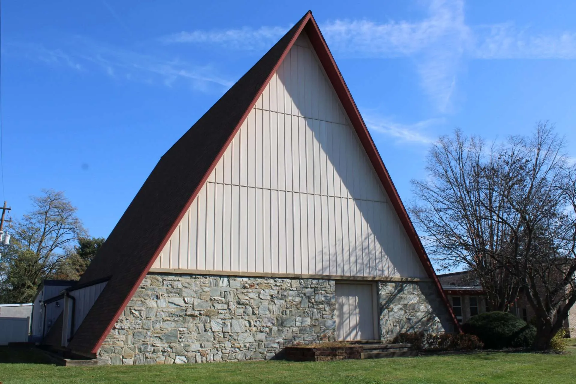 Professional siding installation at New Table Life Church