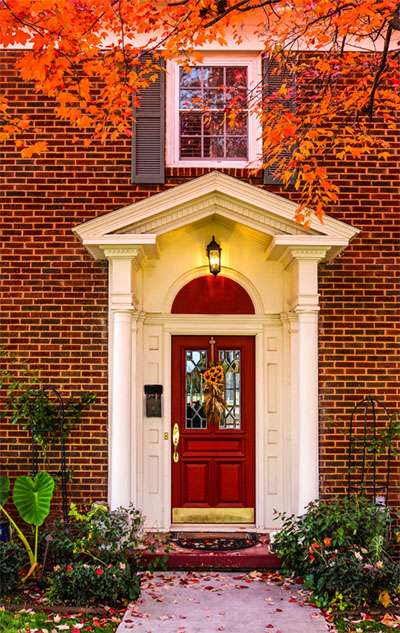 Home Maintenance | Fall time brick house